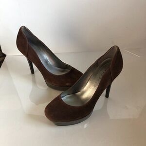 Guess Shirah Women's Brown Suede Heels Platform Pumps Size 7.5
